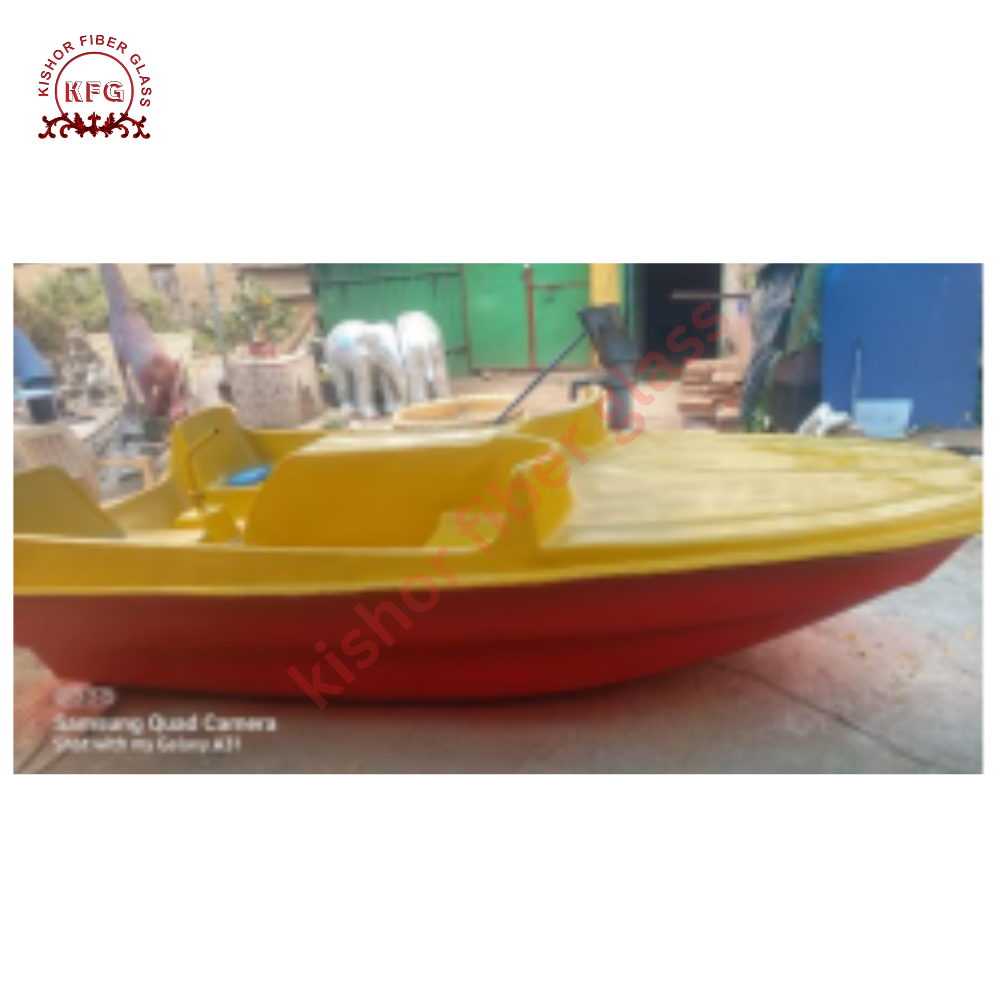 4 SEATER FRP PEDAL BOAT