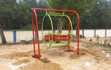 CIRCULAR SWING