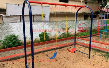 TWO SEATER SWING